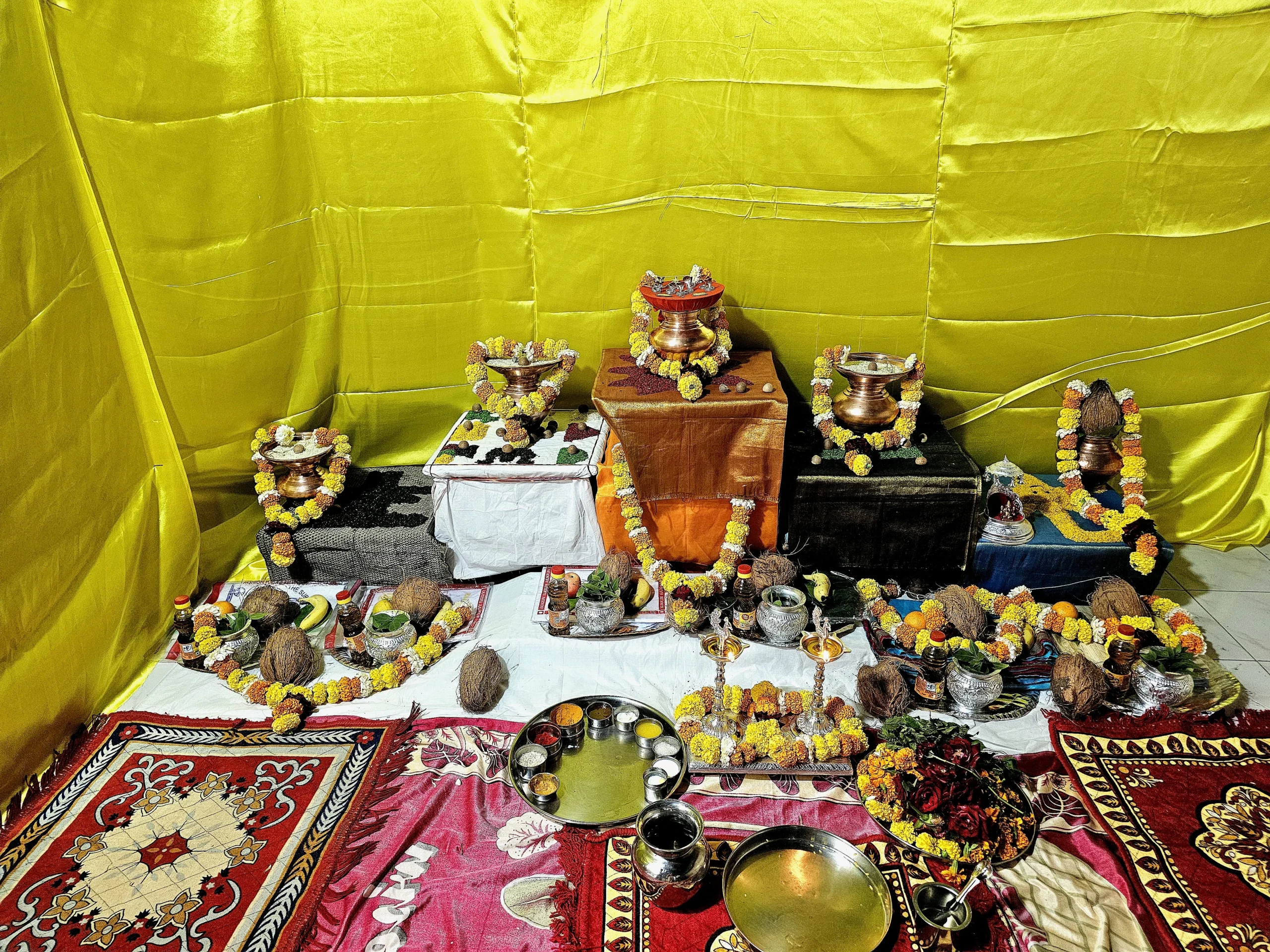 Grand Kaal Sarp Dosh Puja arrangement with 7 decorated platforms in trimbakeshwer